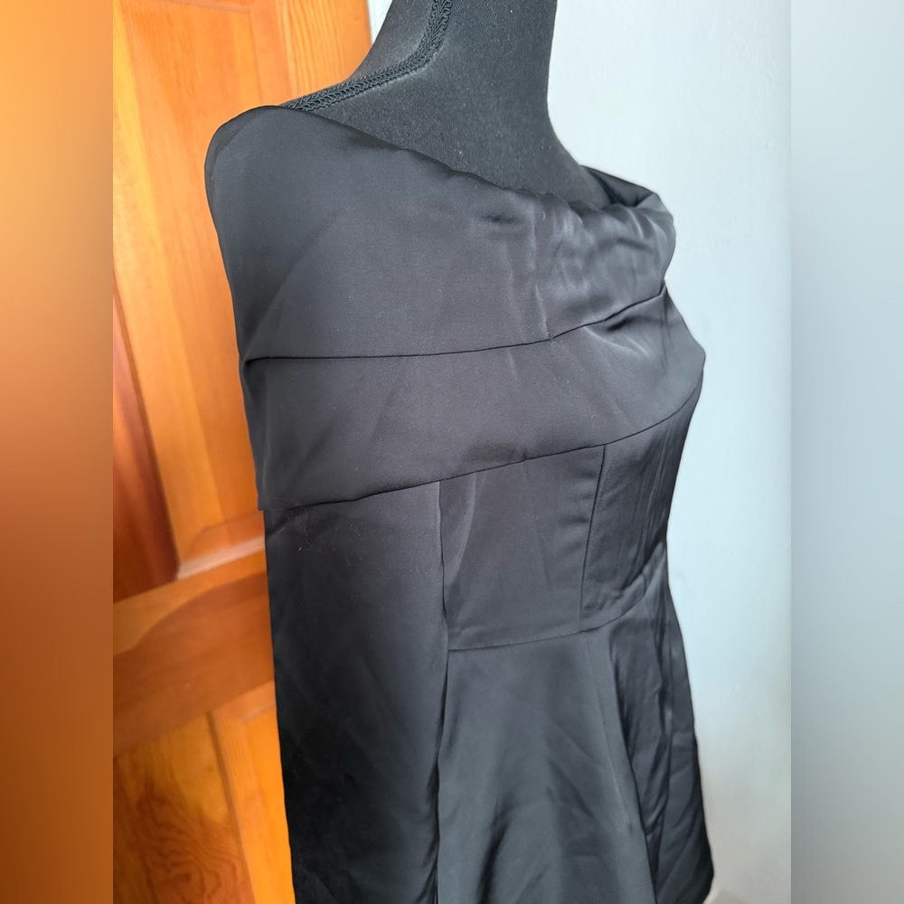 COMMENSE Off Shoulder Long Sleeve Overfold Mini Dress - Picture 4 of 15